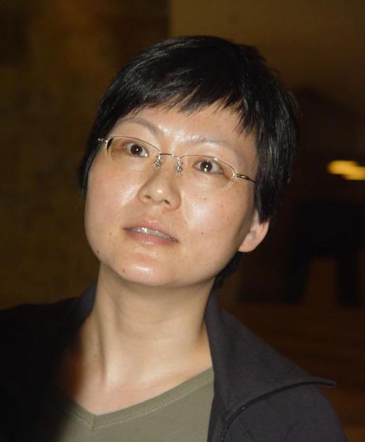 顾伟丽