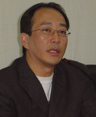 李仁港