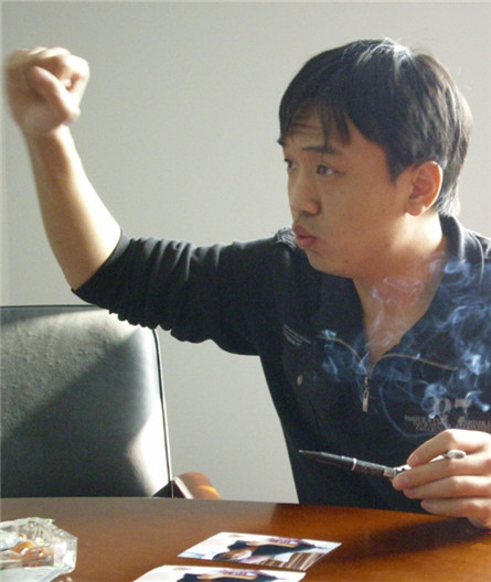 张寒冰