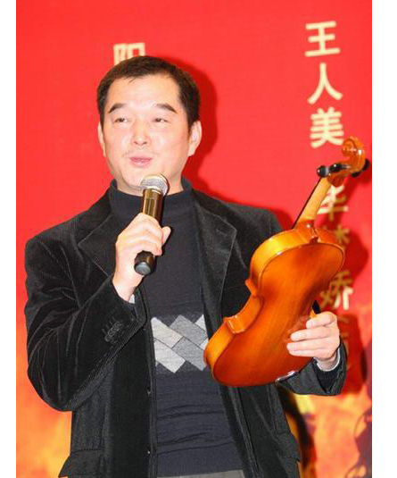 龚若飞
